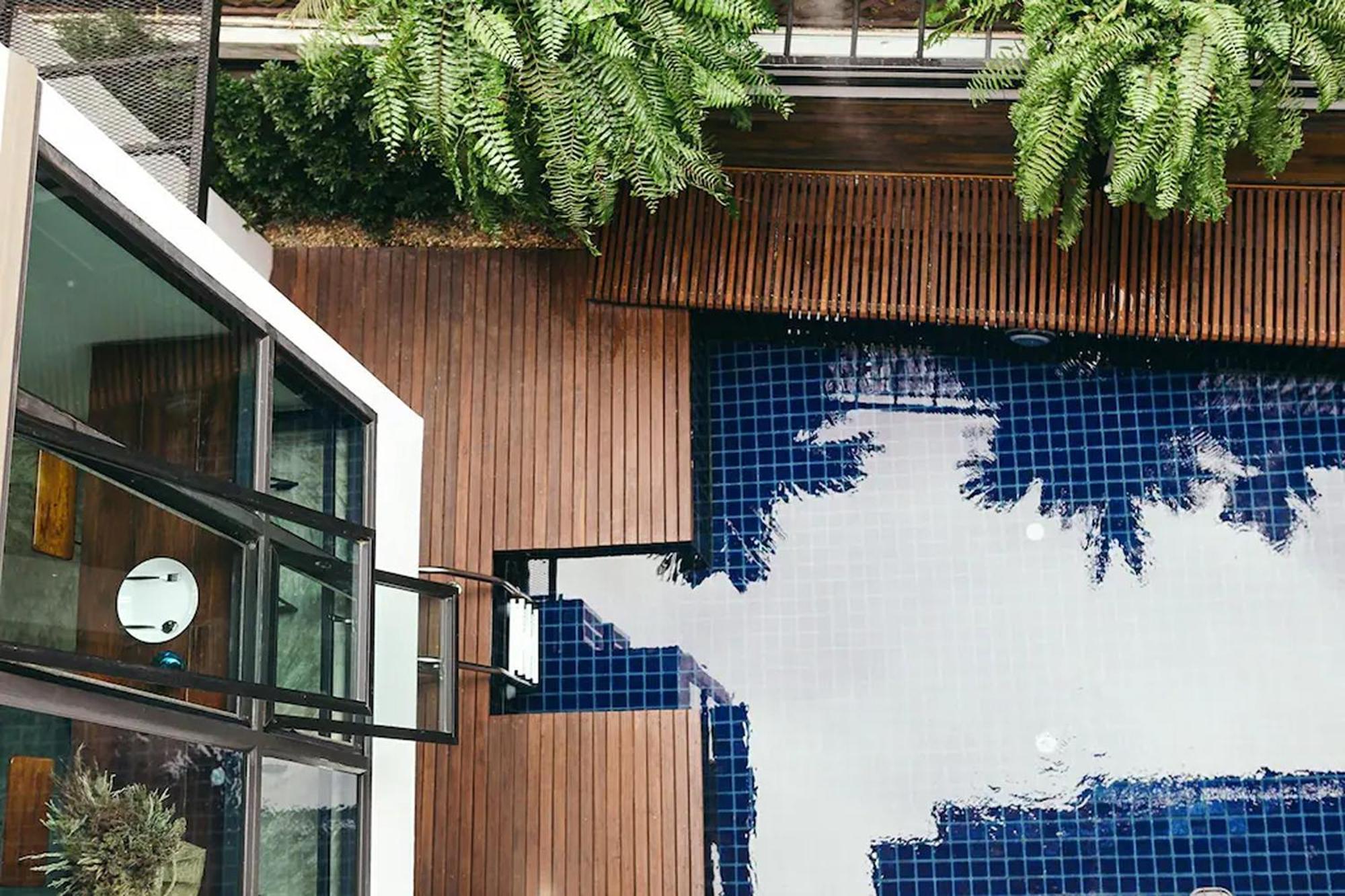 33 Poshtel (Adults Only) — Photos 1